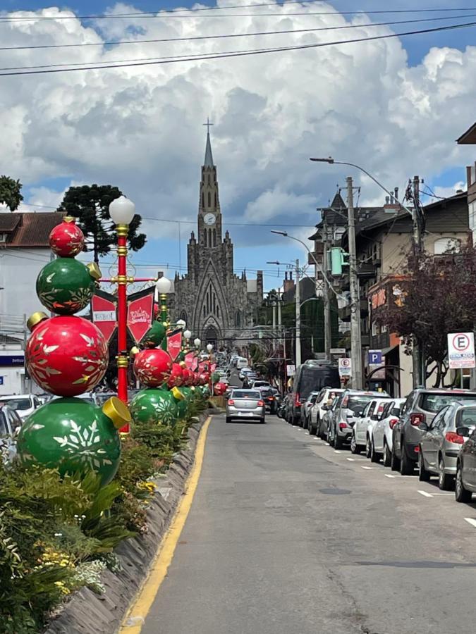 Alto Padrao, Centro, Rua Coberta, Na Estacao Campos De Canella Canela Esterno foto